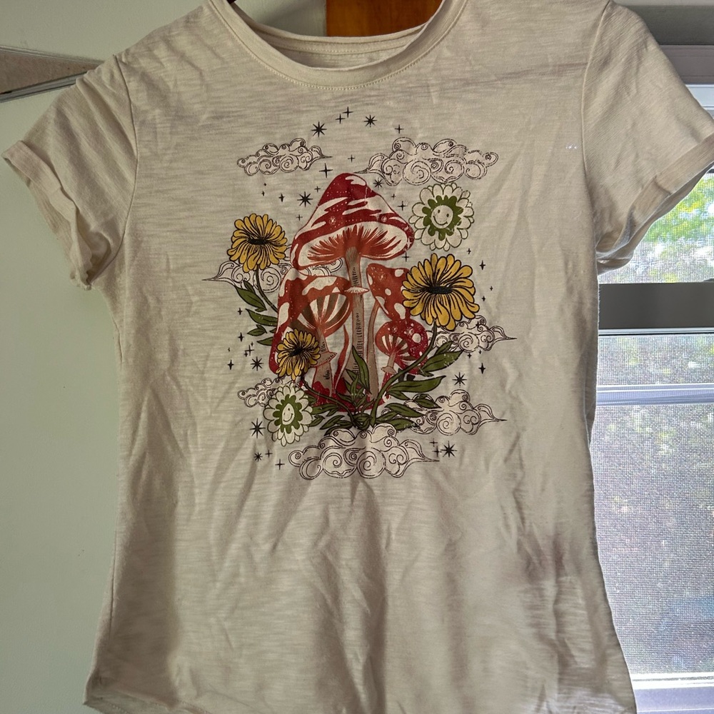 No Boundaries Cream Tee with Mushroom Graphic